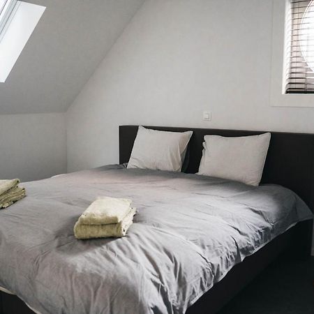 Gezellige Loft Met Twee Slaapkamers إبير المظهر الخارجي الصورة